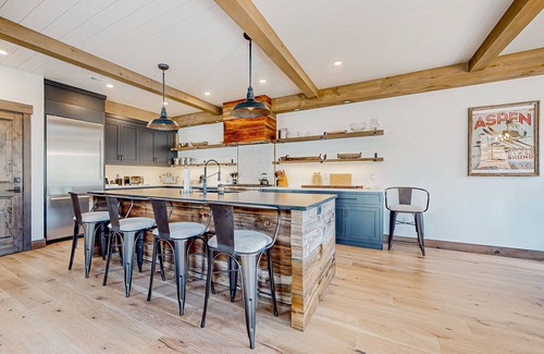 Bolingbrook Condo | Luxury mountain home with fireplace, children's items, & expansive outdoor space