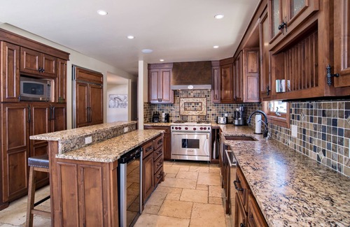 Carbondale House | Luxury Mountain Home with Gorgeous Mountain Views and Hot Tub, Near Skiing!