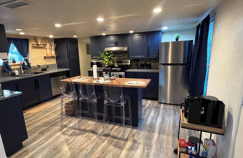 Midvale House | Luxury Mountain Residence:Ski resort, Hikes,Golfing clubs