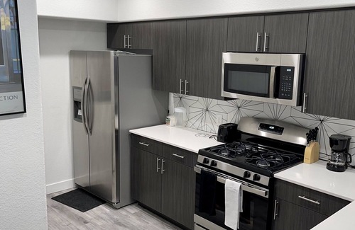 Glendale Sports and Entertainment District Apartment | Luxury Oasis Apartment 1 mile from Westgate