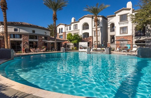 Glendale Sports and Entertainment District Apartment | Luxury Oasis Apartment 1 mile from Westgate