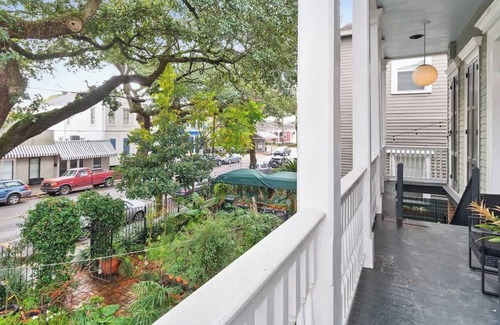 Uptown Historic District House | Luxury Oasis on Magazine - Uptown and Walkable