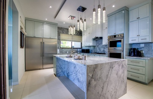 Tower Isle Villa | Luxury Oceanfront Villa~ Fully Staffed~Pool~Jacuzzi~Movie Theatre