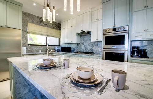 Tower Isle Villa | Luxury Oceanfront Villa~ Fully Staffed~Pool~Jacuzzi~Movie Theatre