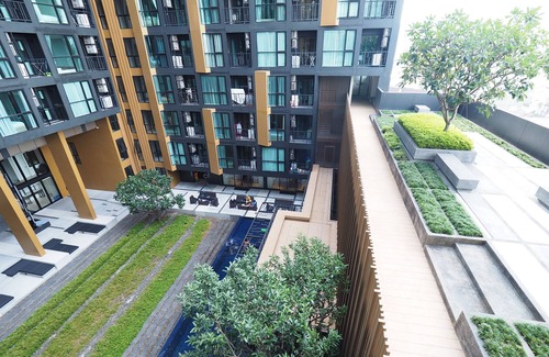 Talat Yai House | Luxury One Bedroom with Infinity pool in Phuket Town