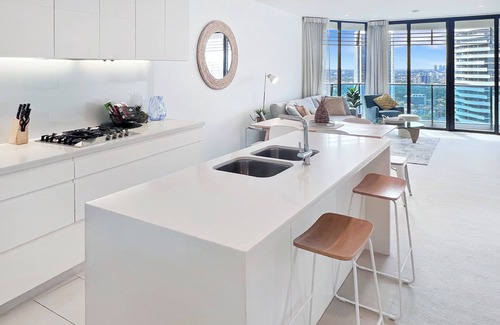 Broadbeach Apartment | Luxury Oracle Tower 1 Ocean Views 2BR Lvl28