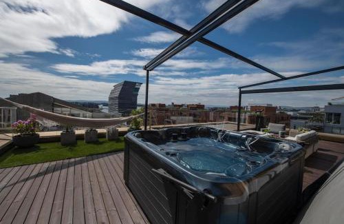 Gamle Oslo Apartment | Luxury penthouse in Oslo, fjord view, jacuzzi and huge terrasse
