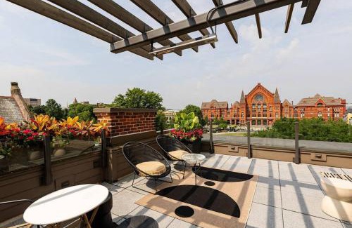 Over-the-Rhine House | Luxury Penthouse Washington Park