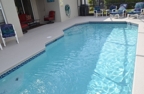 Windsor Palms House | Luxury Pool Home Steps to Disney, 2 Master Suites, Gated, Game Rm, BBQ Free WiFi