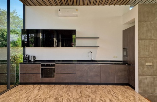 Choeng Mon Villa | Luxury private 3 Ultra-King BR, with staff, villa sea view 10min walk to beach