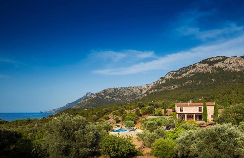 Banyalbufar Villa | Luxury Private Holiday Villa with Private Pool, Mallorca Villa 1087