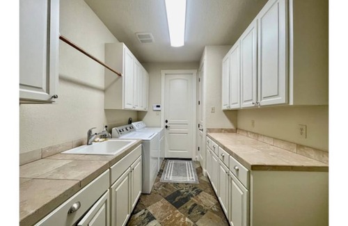 Wetmore Villa | Luxury Private Ranch Style Villa