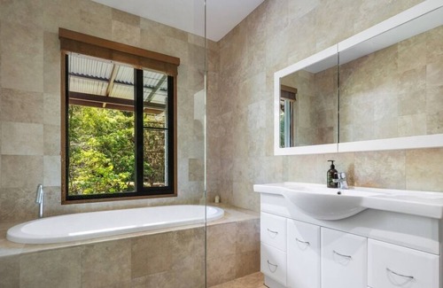 Main Arm House | Luxury Private Retreat Near Mullumbimby, Fireplace
