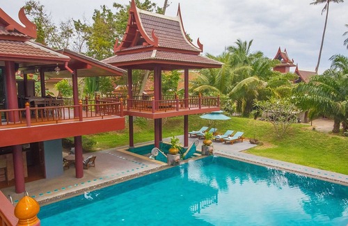 Hua Thanon Villa | luxury private villa in Laem set, Koh Samui