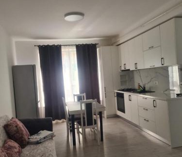 Radauti Apartment | Luxury Property with 2bdm Radauti