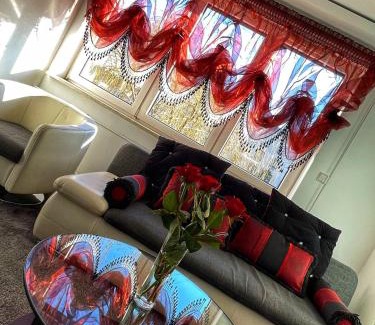 Radom Apartment | LUXURY RED APARTMENT by Marta