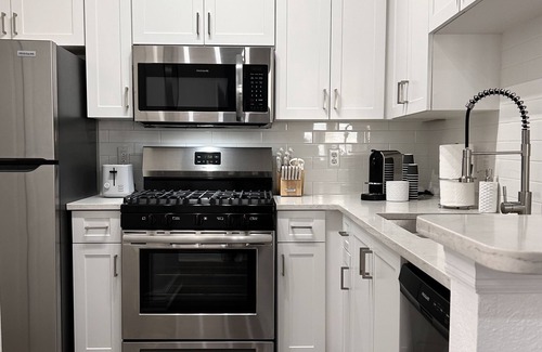 Clearwater Apartment | Luxury Resort Style Oasis