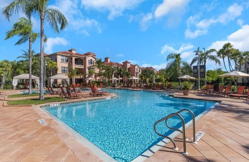 Clearwater Apartment | Luxury Resort Style Oasis