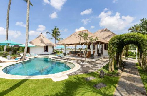 Kekeran Villa | Luxury resort style Villa!