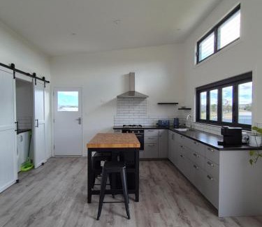Wallangarra House | Luxury retreat near Girraween