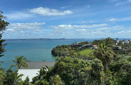 Tindalls Beach House | Luxury retreat overlooking Manly Beach