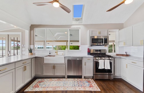 Salunga Cottage | Luxury River Front Cottage With Hot Tub & Spectacular Views