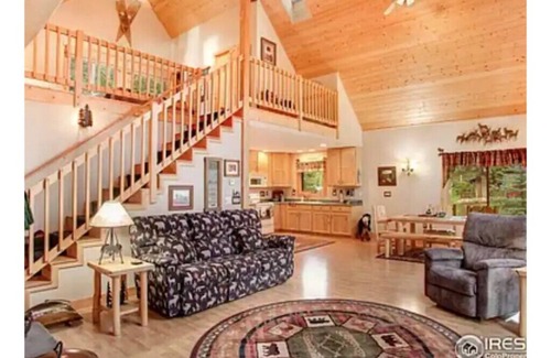 Rustic Cabin | Luxury Riverfront cabin with a HOT TUB! No cleaning fees!