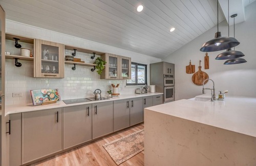 Canyon Lake House | Luxury Riverfront Villa With Firepit & Gameroom!
