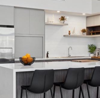 North Yunderup House | Luxury Riverside Escape with Private Jetty on the Murray River