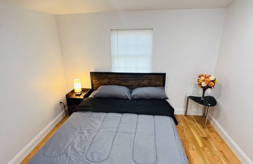 South Jamaica Apartment | Luxury room near jfk