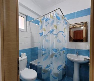 Qafe e Gjashtes House | Luxury Room's by Lika