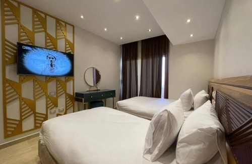 Al Haram Bed & Breakfast | Luxury rooms 5 min from Pyramids and 1 min from The grand museum