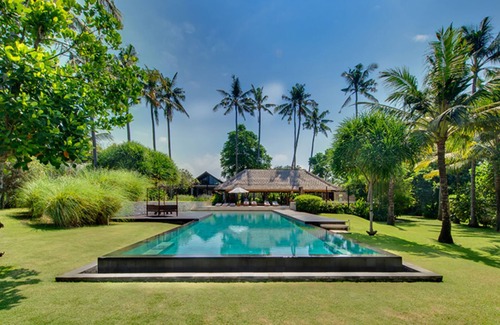 Ketewel Villa | Luxury Rooted in Serenity – Bali Villa 1074
