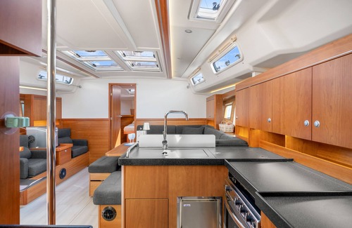 Pogerola Boat Rental | Luxury Sailing Tour – Amalfi, Capri & Hidden Coves with Skipper