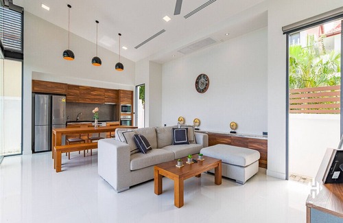 Cherngtalay Villa | Luxury sea view six bedroom villa