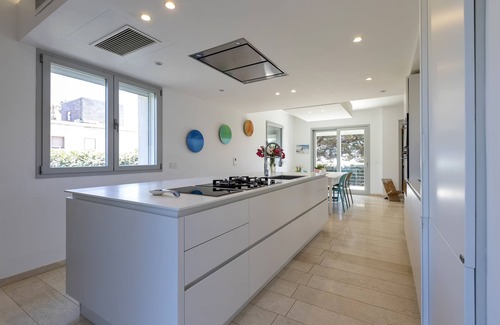Fertilia Villa | Luxury Seafront Villa with Rooftop Pool & Stunning Sea Views