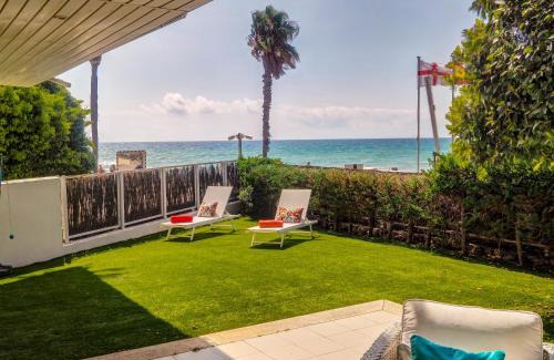 Passeig Maritim Apartment | Luxury Seaview Apartment by Hello Homes Sitges