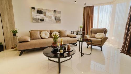 Balchik Apartment | Luxury SeaView Apartment Azzurro 5