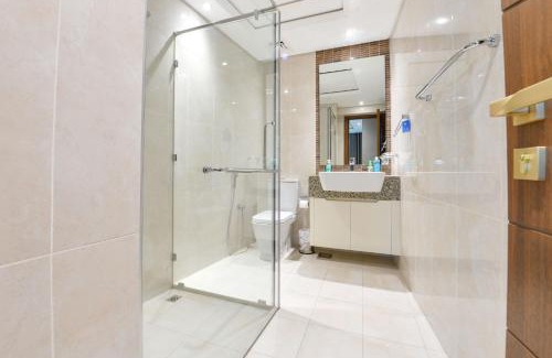 Manama Apartment | Luxury Seaview Penthouse Harbour Heights