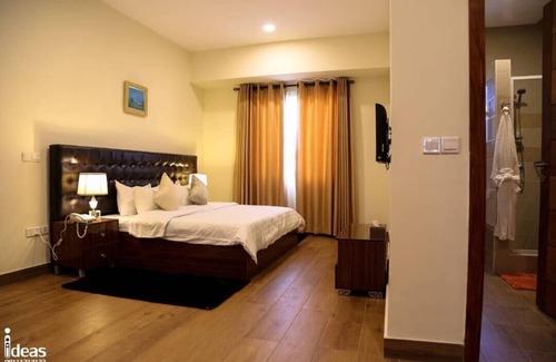 Ofin House | luxury & secure three bedroom flats 3/4/10