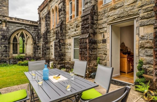 Fort Augustus Apartment | Luxury Self Catering Apartment with Swimming Pool in the Grounds of a Monastery on Loch Ness