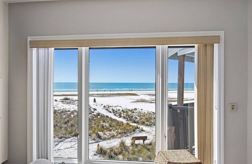 Siesta Key Village House | Luxury Siesta Key Beach Front Home
