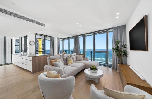 Broadbeach Apartment | Luxury Signature Stay Stunning Ocean Views Lvl27