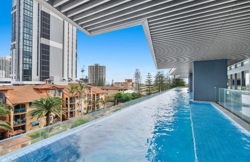 Broadbeach Apartment | Luxury Signature Stay Stunning Ocean Views Lvl27