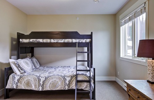 Silver Star Mountain House | LUXURY Ski IN/OUT from Arnica Lodge at SilverStar