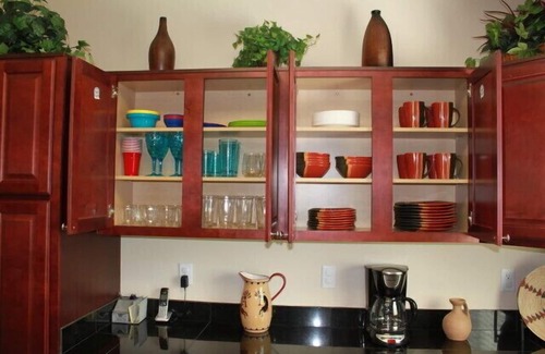 Paradise Valley Village Condo | Luxury Southwestern Condo Overlooking Quiet Inner Courtyard