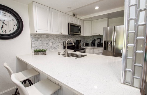Wesley Chapel Condo | Luxury – Spacious 3BR Ground-Floor Condo w/Golf Views, Private Patio, PGA Golf & Tennis Community