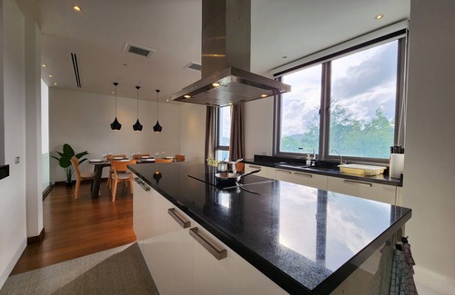 Choeng Thale Apartment | Luxury spacious family penthouse Layan Laguna