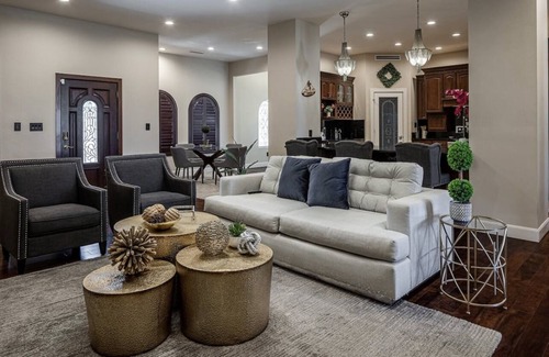 Eagle Pass House | Luxury Spacious Stay