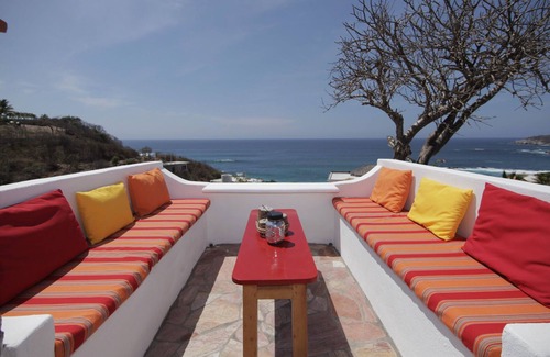 Salchi Villa | Luxury, Spectacular views & beach in a beautiful bay of Huatulco. Private pool.